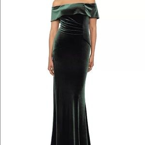 XSCAPE Off-The-Shoulder Velvet Gown SIZE 8 from Macy’s
